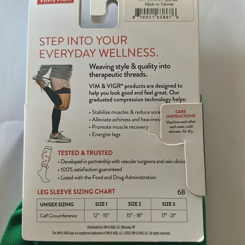 Green Compression Calf Sleeve - Moderate Compression - Picture 2 of 4